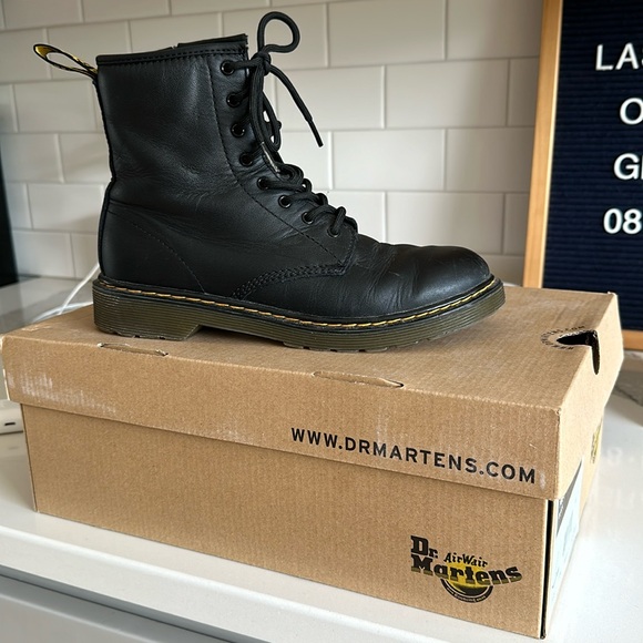 Black Dr. Martens - Picture 1 of 1
